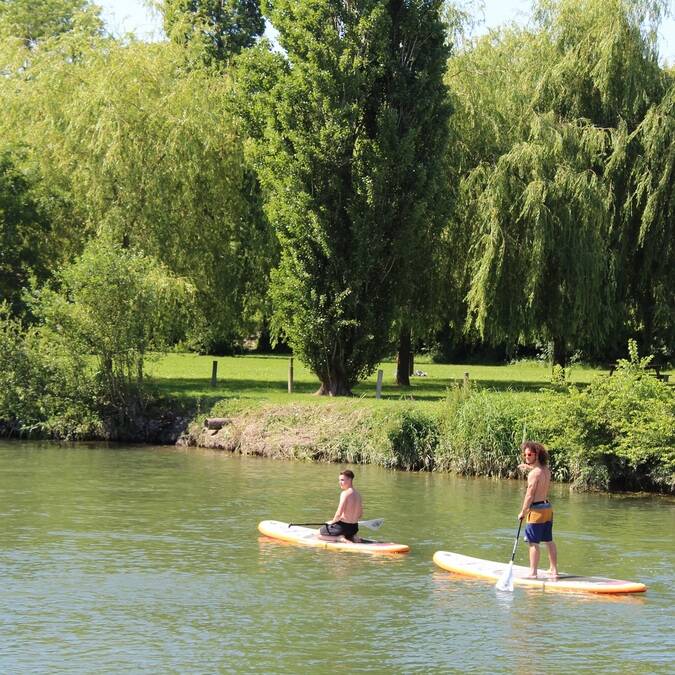 Stand-up Paddling auf der Charente - ©P.Migaud / FDHPA17